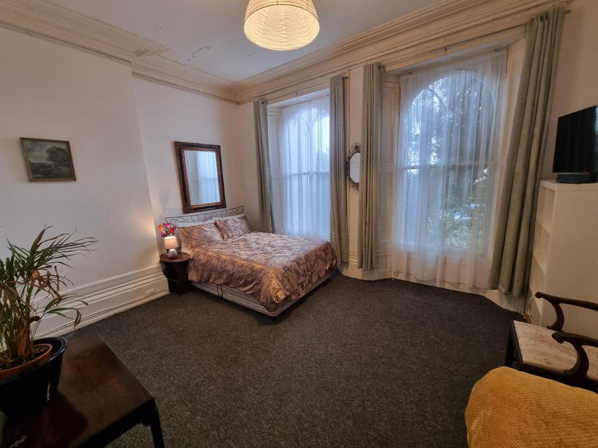 Large Flat Next To Port, Cliffs, Beach With Parking Дувр Екстер'єр фото