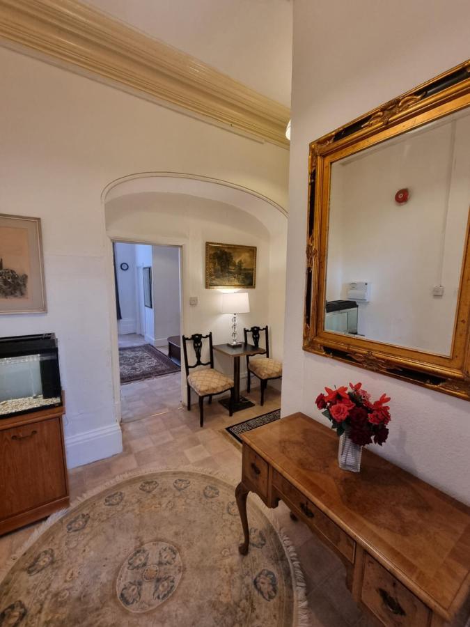 Large Flat Next To Port, Cliffs, Beach With Parking Дувр Екстер'єр фото